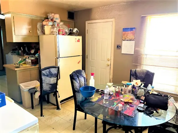 3037 N 41st Dr, Phoenix, AZ 85019