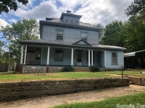 420 Bethel Ave, Mammoth Spring, AR 72554