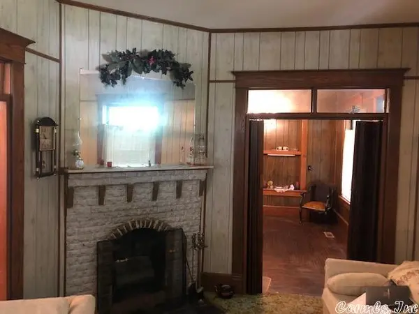 420 Bethel Ave, Mammoth Spring, AR 72554