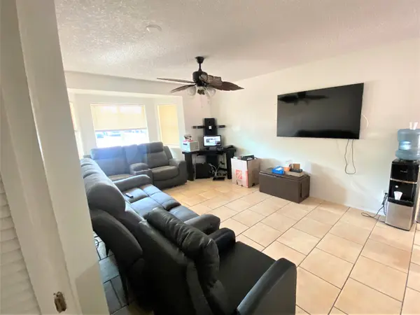 1021 N 59th Ln, Phoenix, AZ 85043
