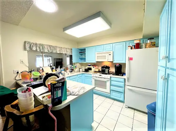 3913 W Corrine Dr, Phoenix, AZ 85029