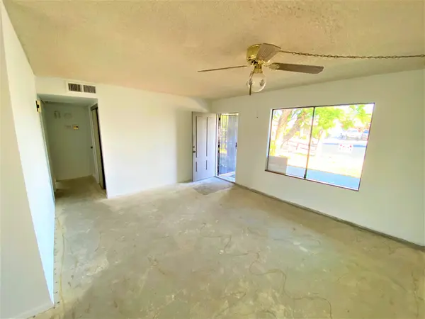 634 W Farmdale Ave, Mesa, AZ 85210