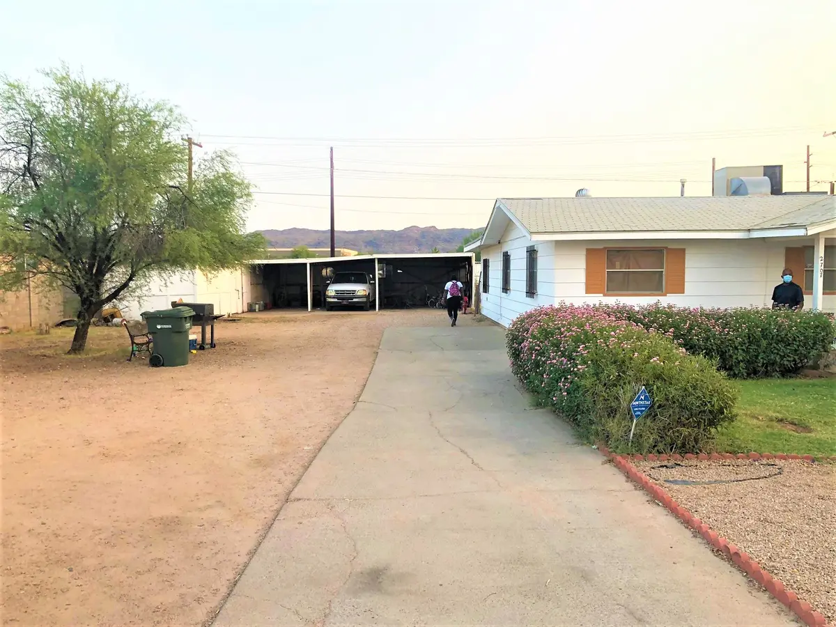 1909 E Atlanta Ave, Phoenix, AZ 85040