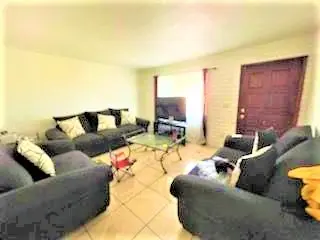 1817 W Vineyard Rd, Phoenix, AZ 85041