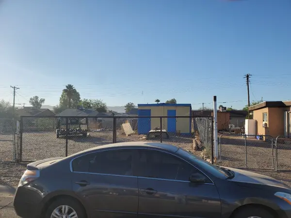 610 W Mobile Ln Phoenix AZ 85041