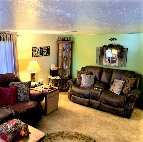 7417 S 42nd St Phoenix, Az 85042,