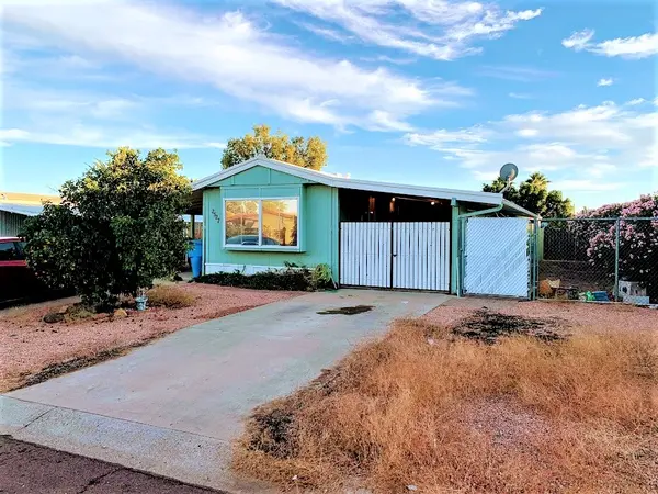 2527 E Oraibi Dr., Phoenix, AZ 85050