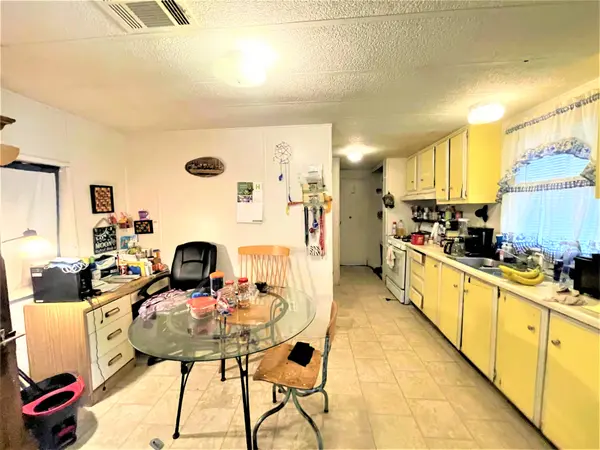 18228 N 1st Pl., Phoenix, AZ 85022
