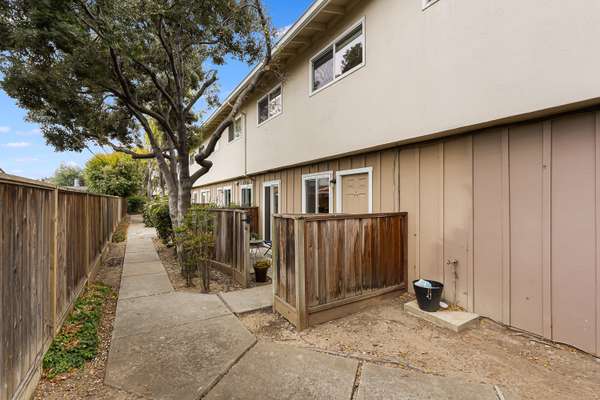 3341 La Selva St #C, San Mateo, CA 94403