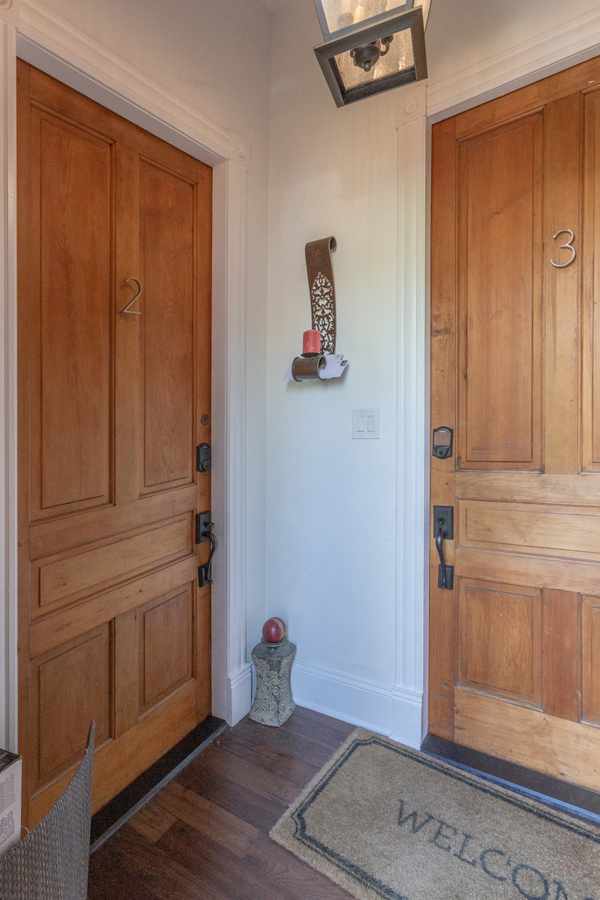 609 Massachusetts Ave NE #2, Washington, DC 20002