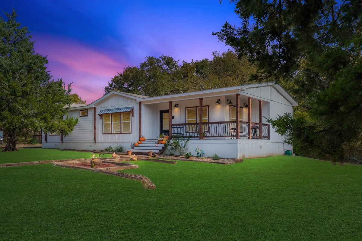 838 Ferguson Rd, Whitesboro, TX 76273