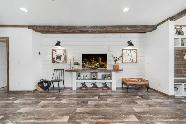 838 Ferguson Rd, Whitesboro, TX 76273