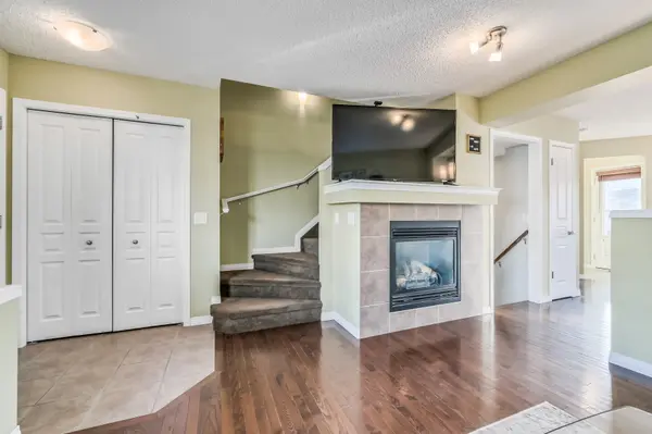 63 Elgin Meadows Gdns SE, Calgary, AB T2Z 0M2