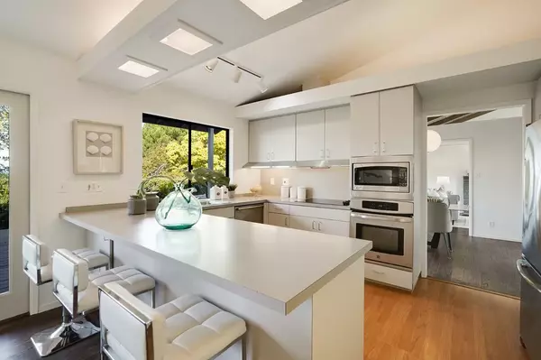 Redwood City, CA 94062,3632 Jefferson Ave