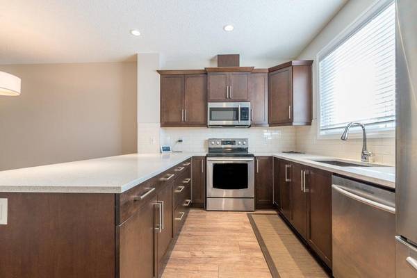 96 Red Embers Row NE, Calgary, AB T3N