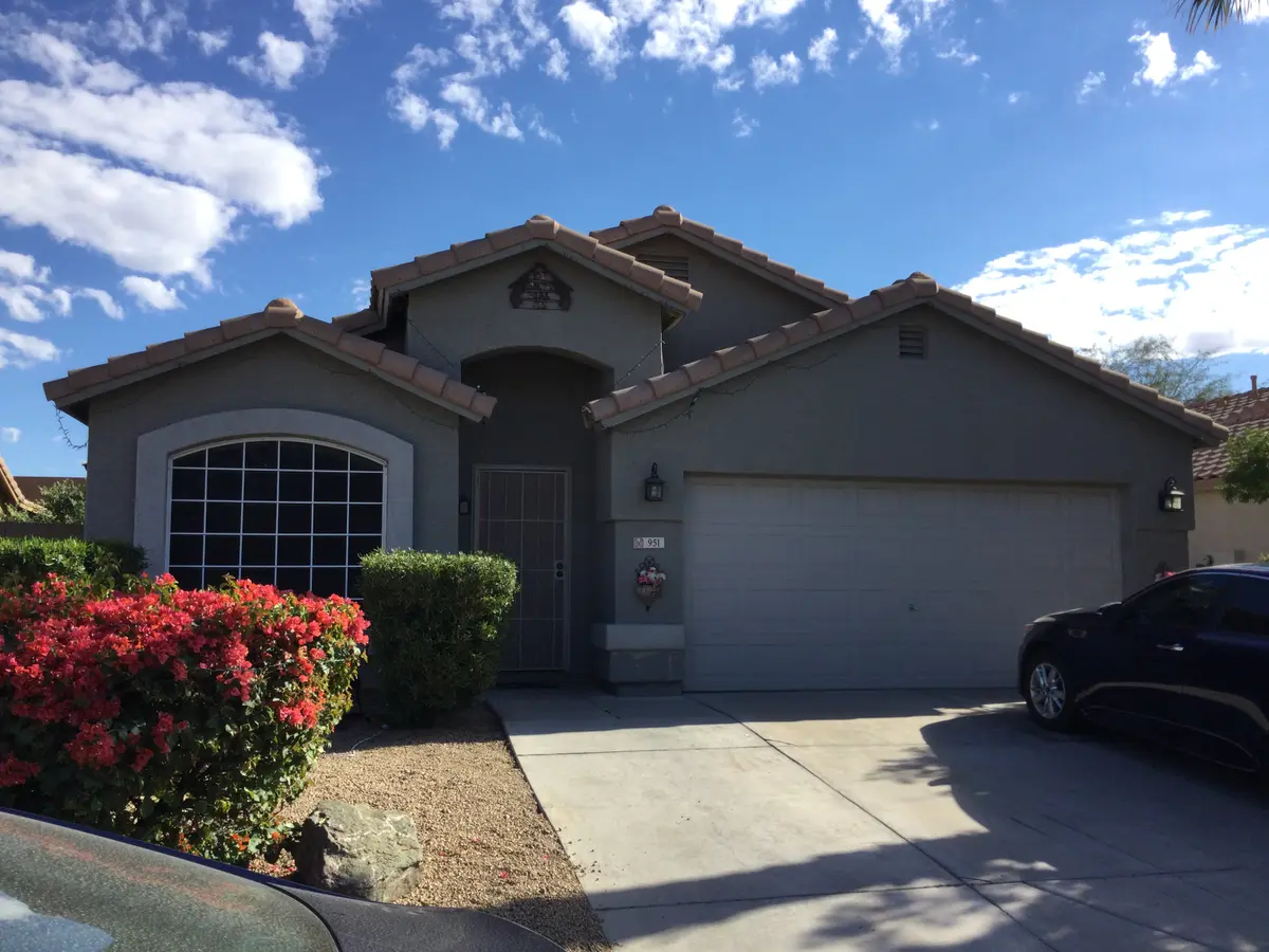 951 S Apache Dr, Chandler, AZ 85224