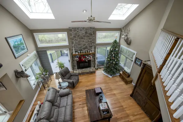 1172 Arrowhead Dr, West Chester, PA 19382