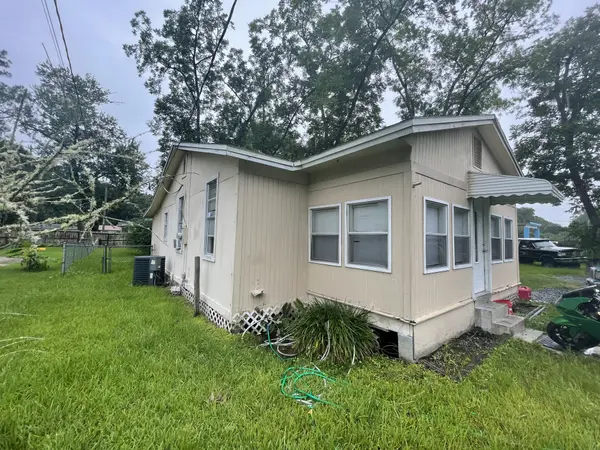 670 Drew St W, Jacksonville, FL 32234