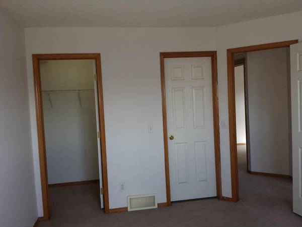 Martinvalley Rd NE, Calgary, AB T3J