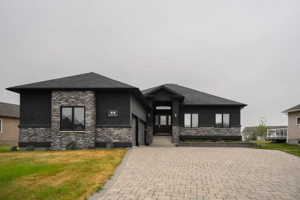 44 Prairieview Dr, Macdonald Rm, MB R0G 0A2