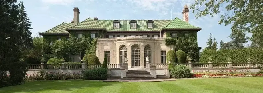 270 Simcoe Street North in Oshawa