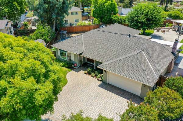 1078 Hedgecroft Pl, San Jose, CA 95120