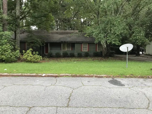 6452 Swift Creek Rd, Lithonia, GA 30058