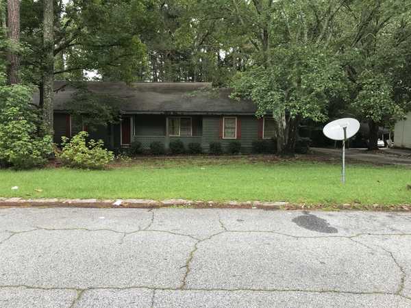 6452 Swift Creek Rd, Lithonia, GA 30058