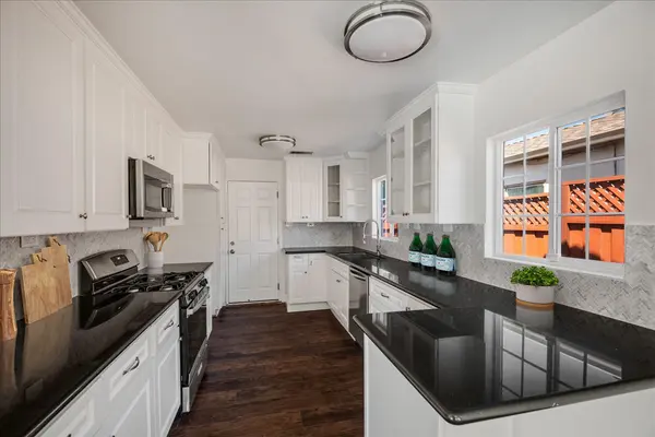 48 Birch Ln, San Jose, CA 95127