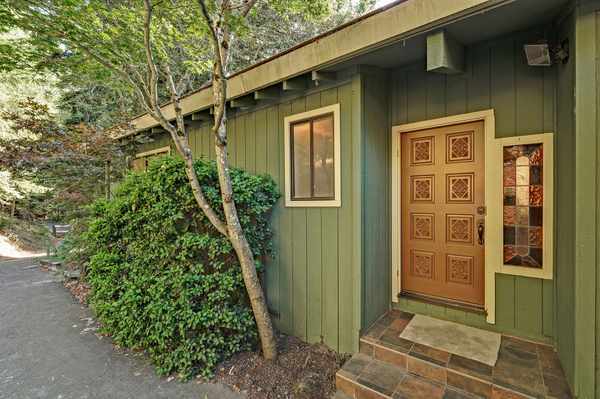386 Spring Hollow Rd, Los Gatos, CA 95033