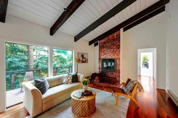 386 Spring Hollow Rd, Los Gatos, CA 95033