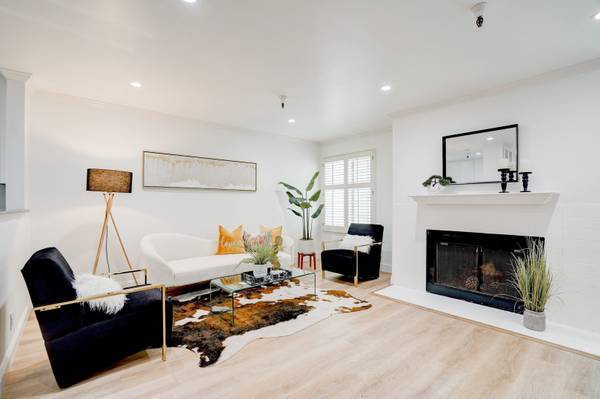 735 El Camino Real #203, Burlingame, CA 94010