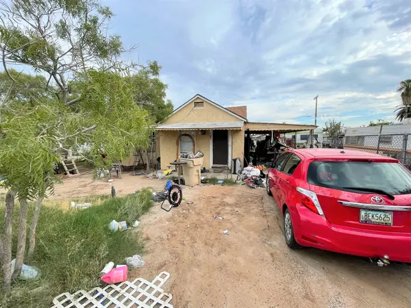 107 3rd Ave E, Buckeye, AZ 85326