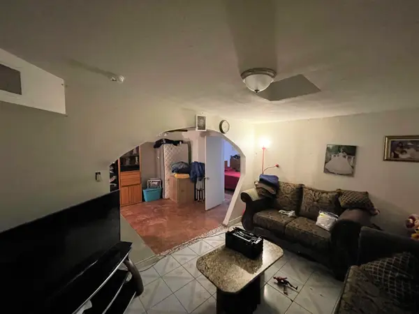 4039 W Hubbell St, Phoenix, AZ 85009