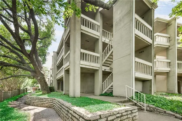 5310 Keller Springs Rd #132, Dallas, TX 75248