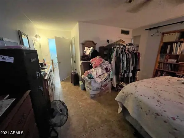 3045 W Palmaire Ave, Phoenix, AZ 85051