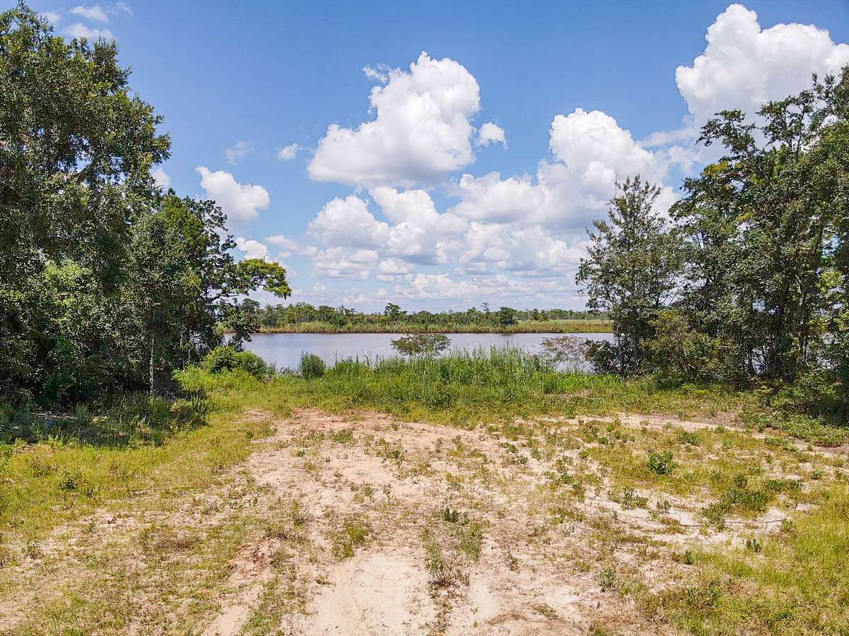 Pensacola, FL 32514,2042 Mackey Key Dr