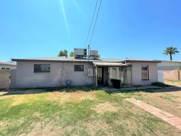 8233 N 27th Dr, Phoenix, AZ 85051