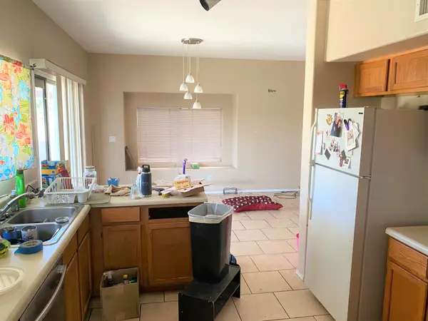1226 W Seascape Dr, Gilbert, AZ 85233