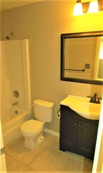 1907 S Ash, Mesa, AZ 85202