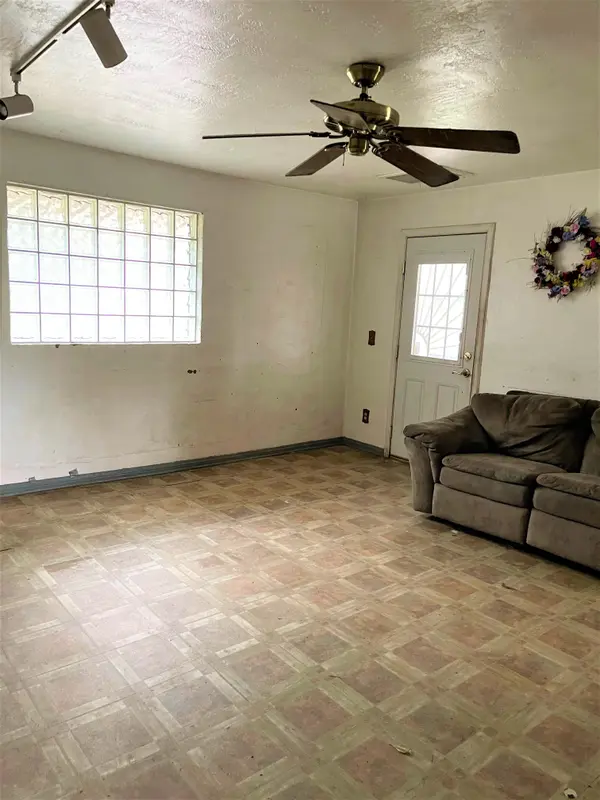 4653 E Almeria Rd, Phoenix, AZ 85008