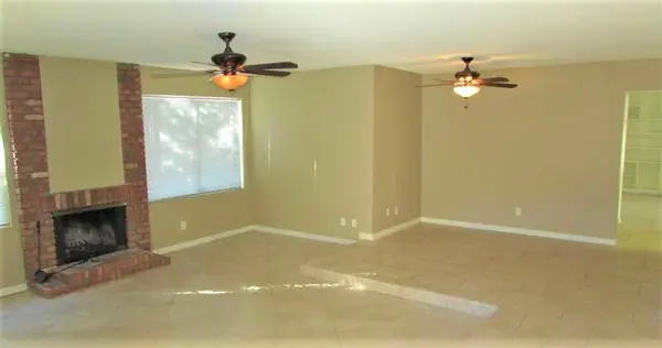 1907 S Ash, Mesa, AZ 85202