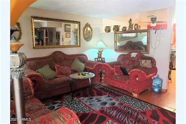 6923 W Rancho Dr, Glendale, AZ 85303