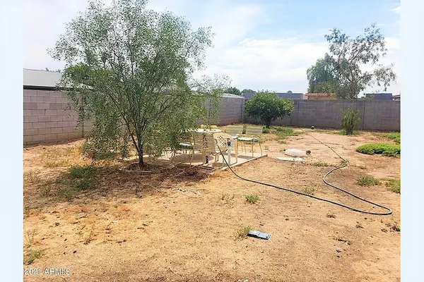 6923 W Rancho Dr, Glendale, AZ 85303