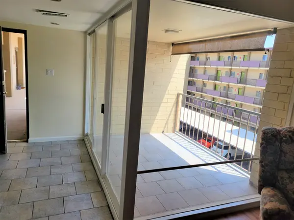 353 E Thomas Rd, Phoenix, AZ 85012