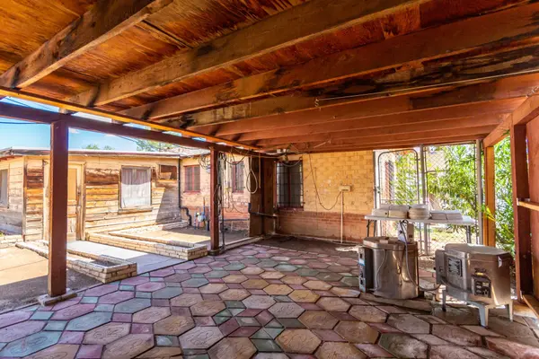 112 W Vogel Ave, Phoenix, AZ 85021