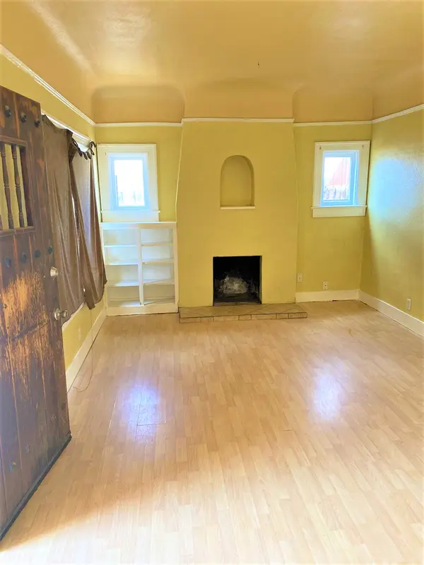 4211 N Longview Ave, Phoenix, AZ 85014
