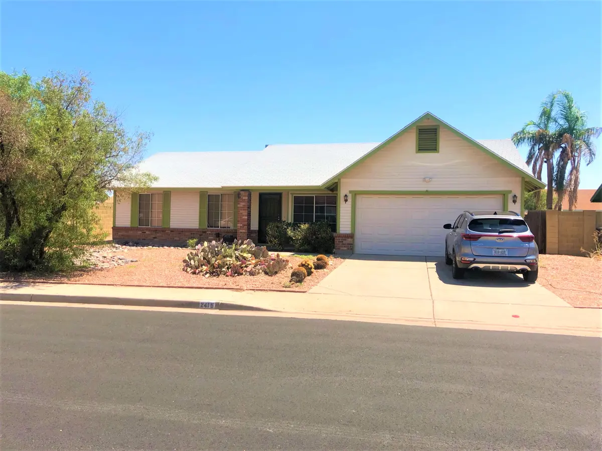 2415 E Capri Ave, Mesa, AZ 85204