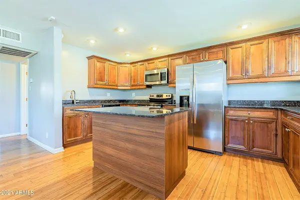 8027 E Coronado Rd, Scottsdale, AZ 85257
