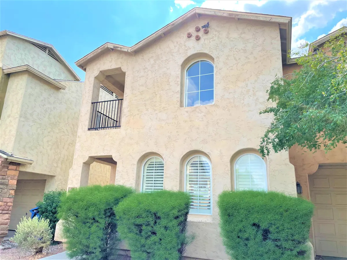 506 N 66th Ln, Phoenix, AZ 85043